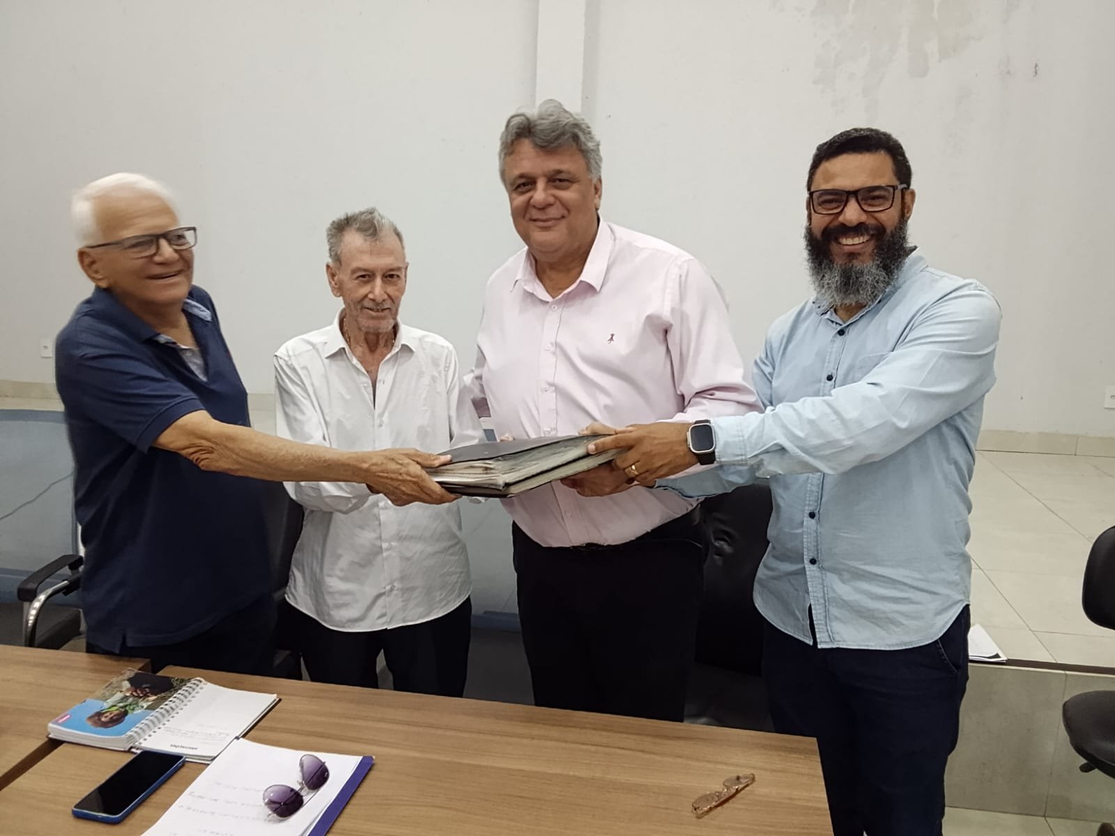 Armando Castro toma posse na FAERTO e lança estratégia para fortalecer agricultura familiar no Tocantins.