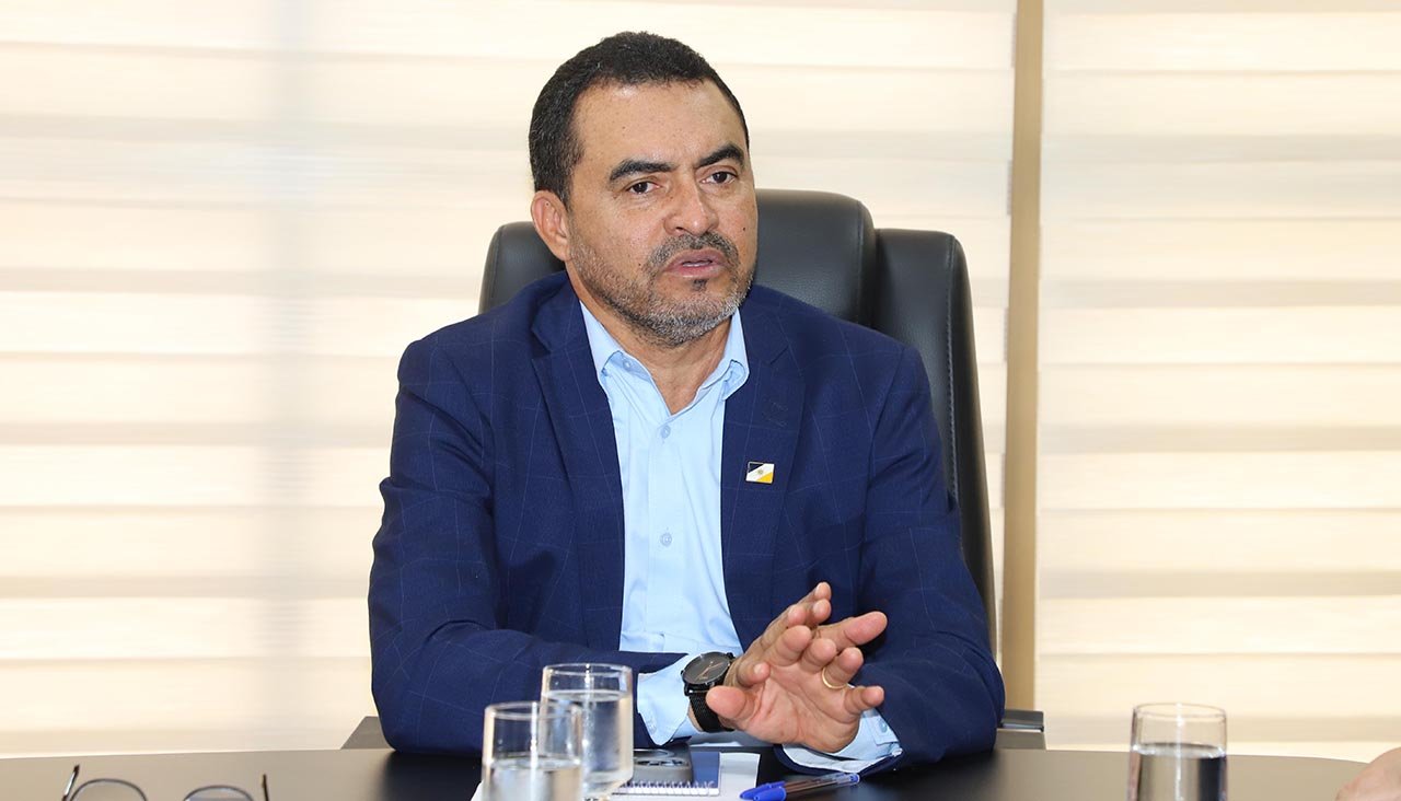 Governador Wanderlei Barbosa determina que ATR revoga aumento de 9,37% na água autorizado pela gestão interina.