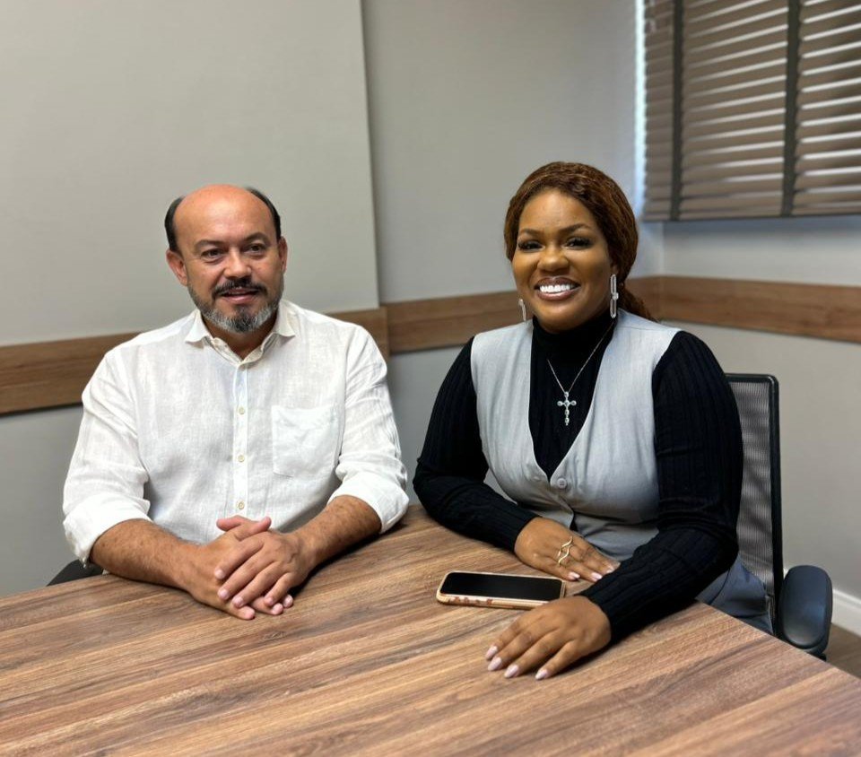 MAJU ENTREVISTA: Sandoval fala sobre retorno prometido após dez anos de silêncio; Revela estratégias e análises para voltar à política.