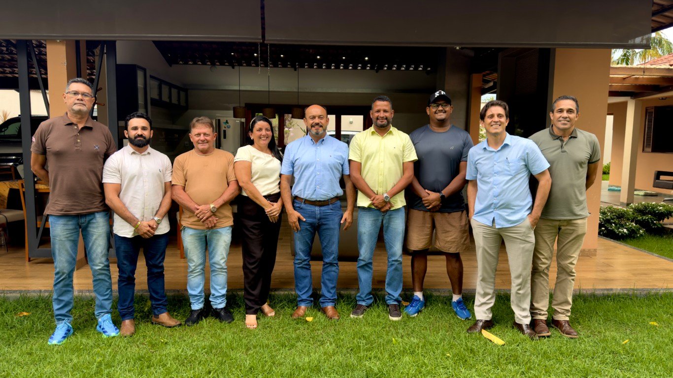 Sandoval garapo apoio firme de oito vereadores em Colinas e sólido aparelhamento político alicerçado em obras e trabalho reconhecido