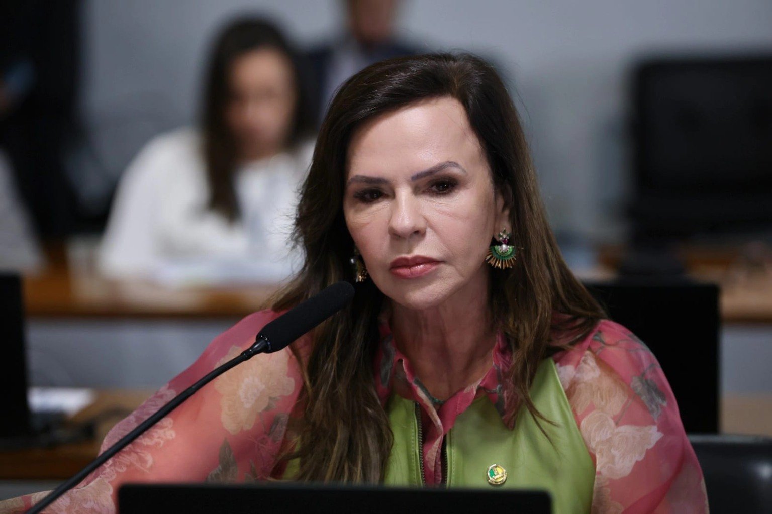 Senado aprova licença remunerada para pais de crianças com câncer, projeto da Professora Dorinha.