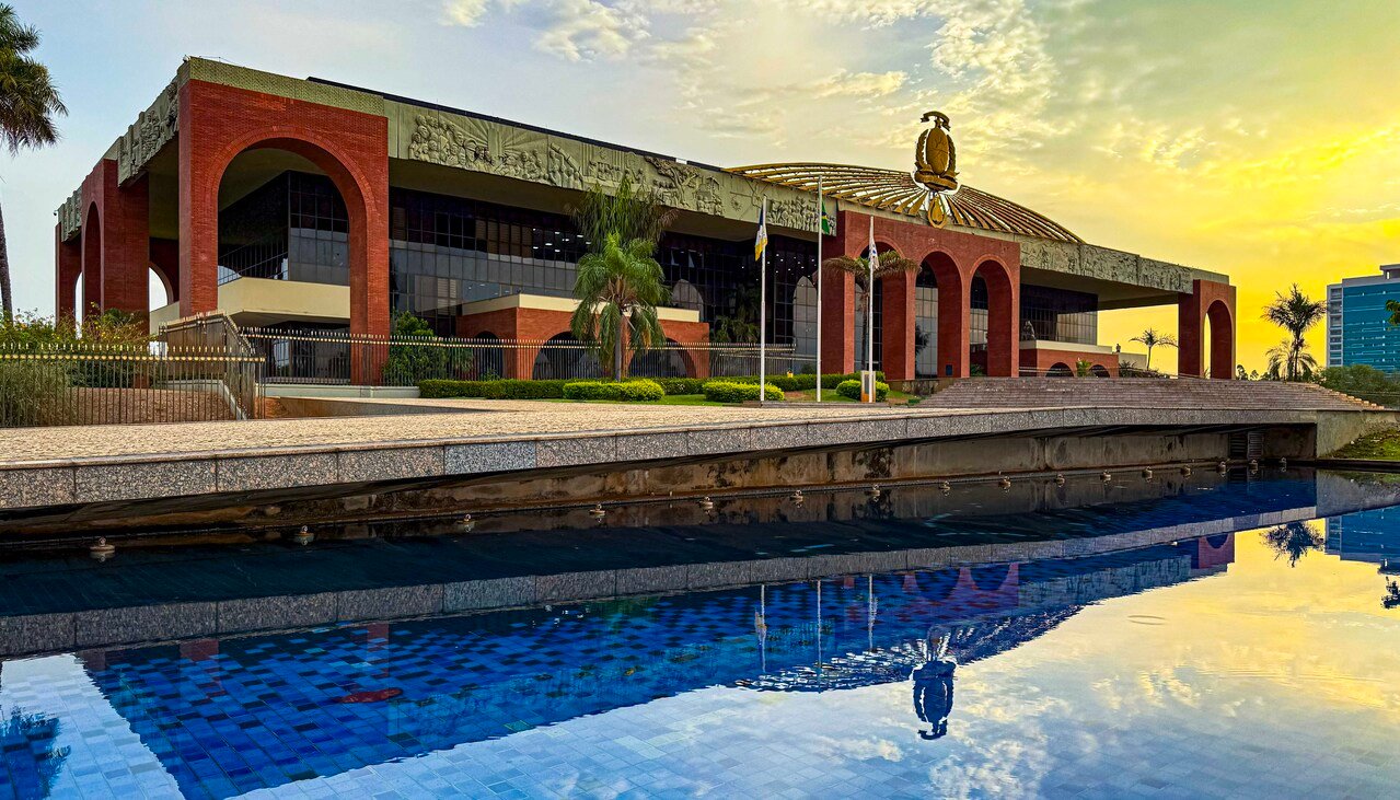 Governo do Tocantins libera mais de R$ 310 milhões na economia nesta quinta-feira, 26, com pagamento a servidores.