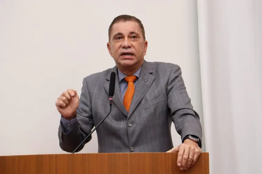 João Campos autoriza Amastha a deixar o PSB e seguir para o Podemos: “Saio ferido, mas de cabeça erguida”