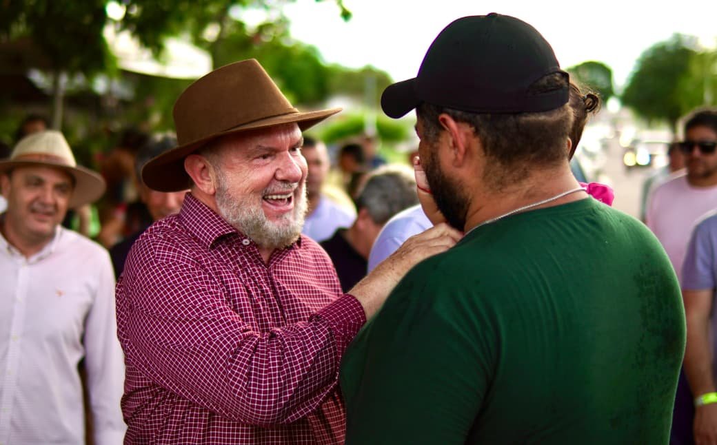 Mauro Carlesse intensifica agenda política e visita municípios do Sul e Sudeste do Tocantins como pré-candidato ao Senado.