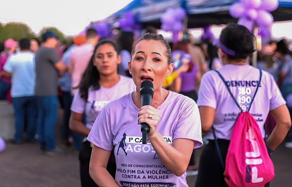 Mulheres silenciadas ganham uma defensora: delegada lança pré-candidatura a federal “para ser a voz dos que não conseguem falar”