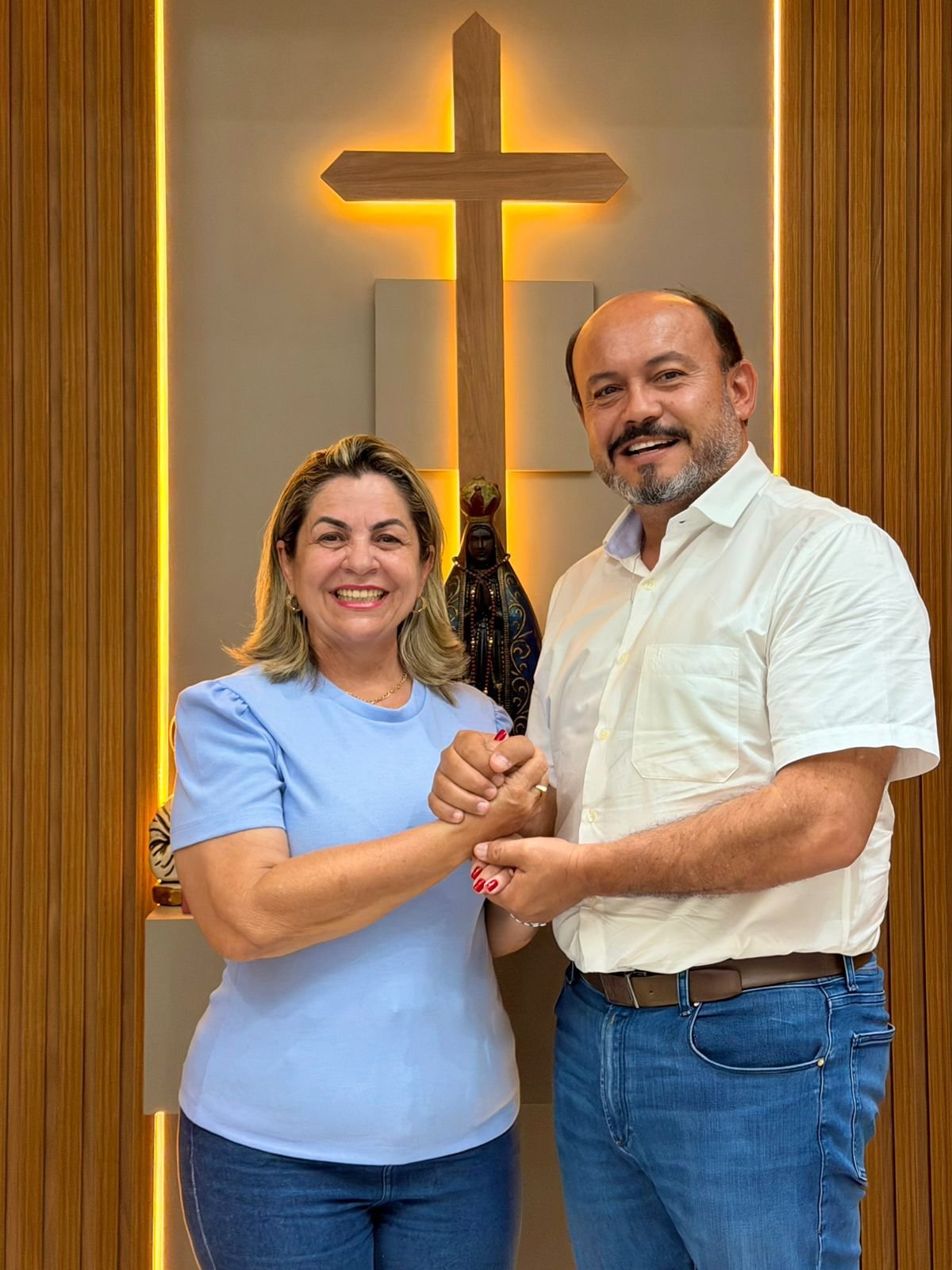 Prefeita de Guaraí apoia pré-campanha de Sandoval a Federal e enfoca experiência, compromisso e obras.