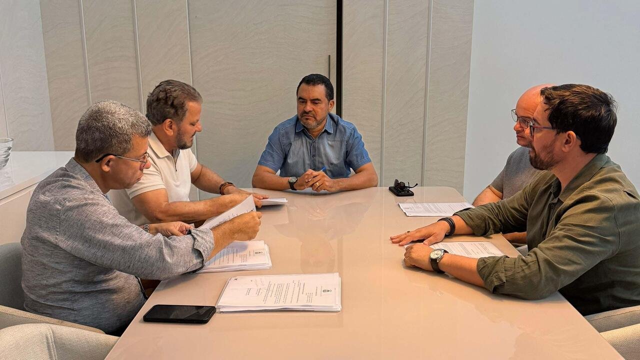 Segurança jurídica garantida a servidores da educação por Wanderlei Barbosa; Profe e mais de 6 mil profissionais têm direitos resguardados.