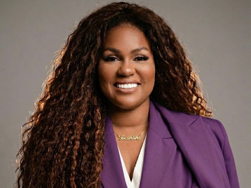 Tempo agora menos “Tocantins disfarçado” e mais Tocantins na sua realidade com corpo presente.