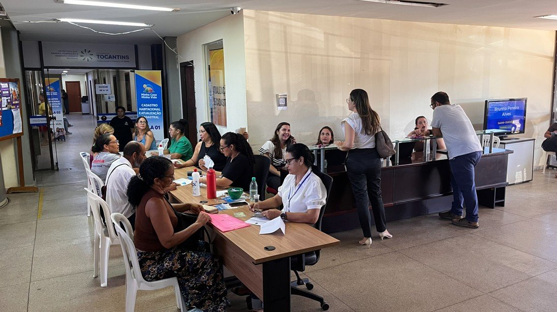 Governo do Tocantins realiza mais de 800 atualizações e novos cadastros habitacionais na primeira etapa do programa.