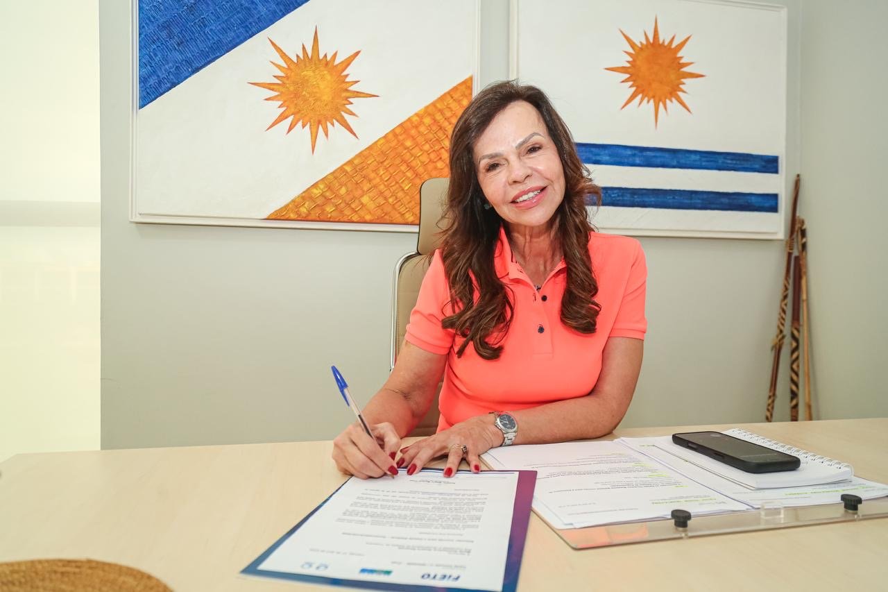 Professora Dorinha já confirma participação no debate da FIETO em agosto: “Quem quer governar, precisa estar pronto para ouvir críticas”