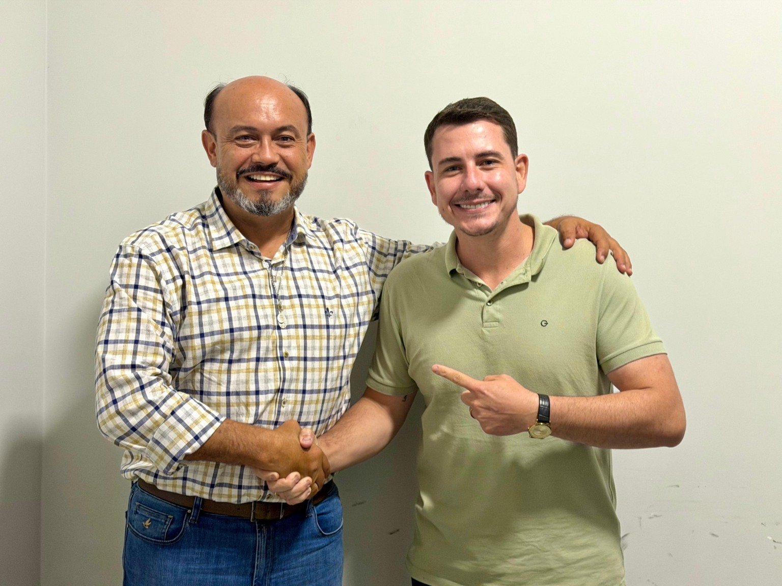Sandoval consolida base em Pedro Afonso com adesão de Marquim Catabriga