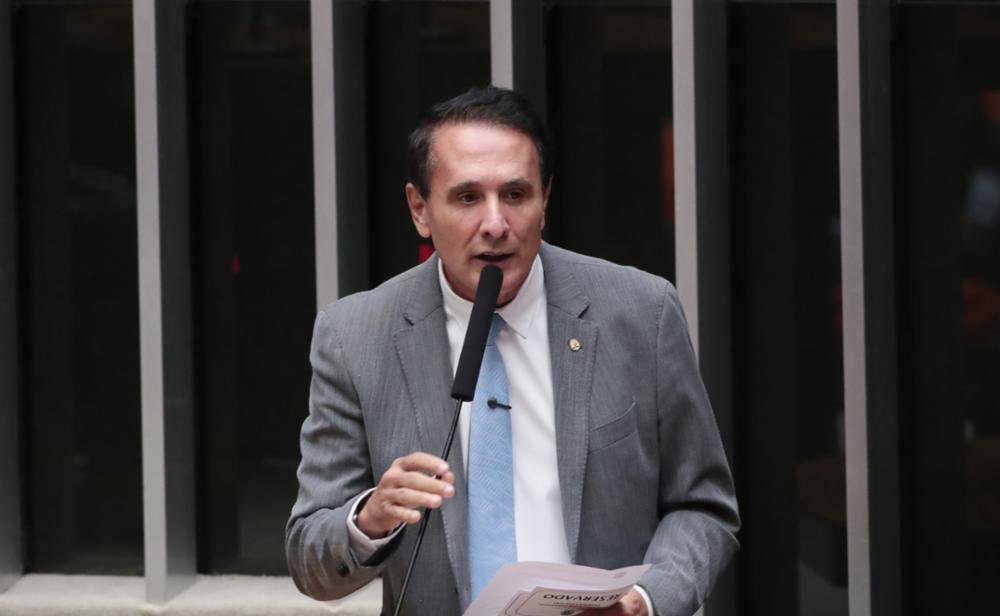 Carlos Gaguim, pré-candidato ao Senado, é também destaque no Prêmio Congresso em Foco.