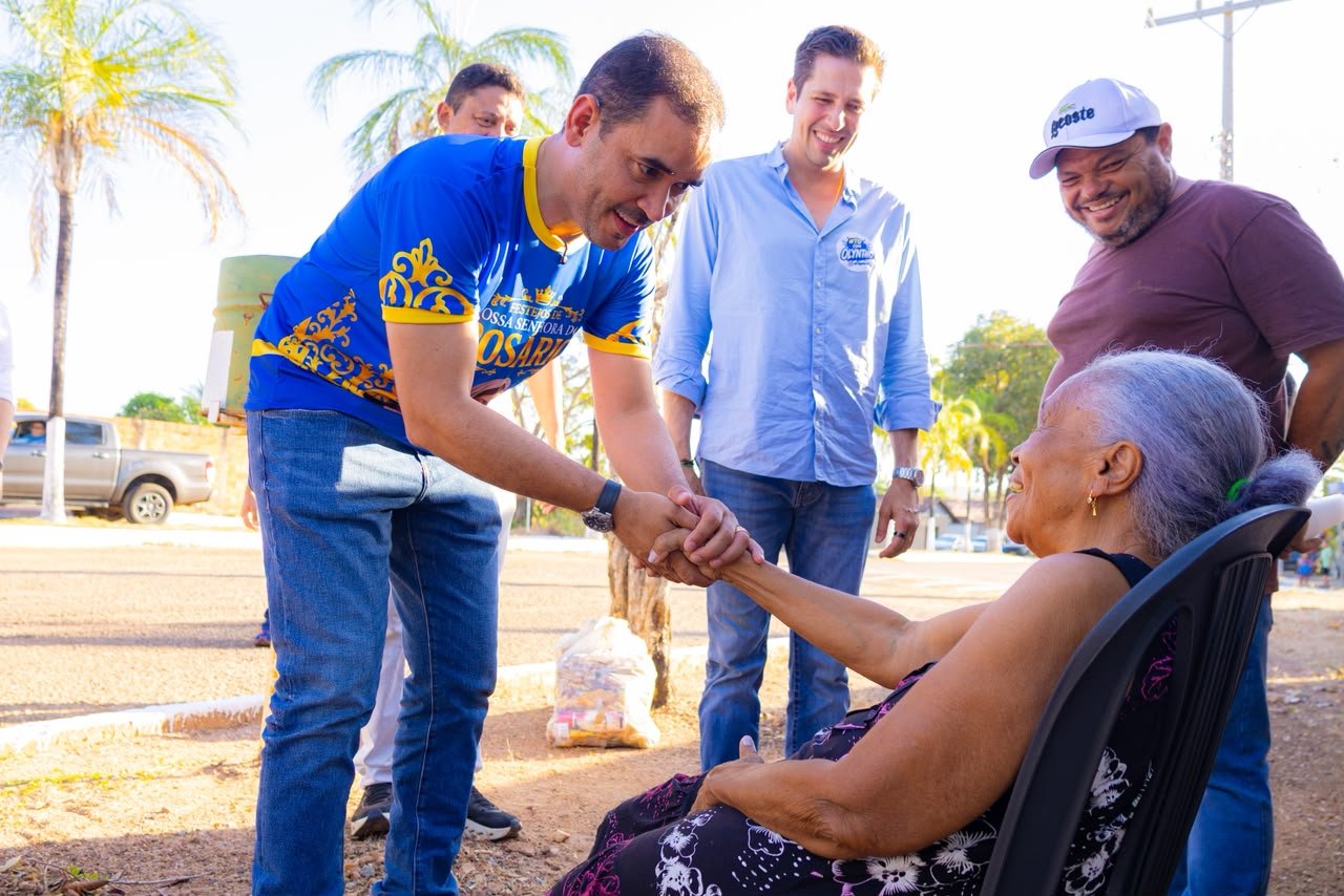Vicentinho celebra fé e cultura em Monte do Carmo, defendendo tradições populares